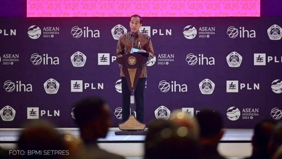 President Jokowi: Indonesia Is Rich In EBT Potential, Take Advantage Of Earth's Future