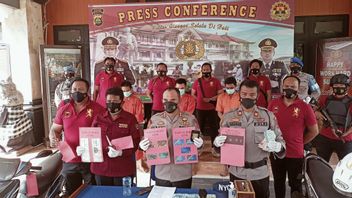 شريك في اقتحام أجهزة الصراف الآلي عبر المقاطعة اعتقل في بالي، Duitnya إنشاء بعثة Sprees