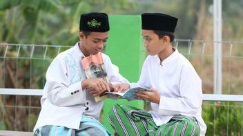 なぜすべてのイスラム教徒は知識を求めなければならないのですか?ここでその理由を探してみましょう