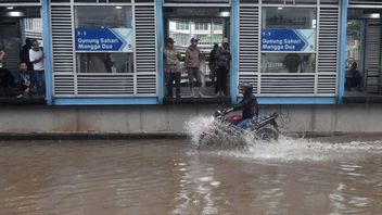 ジャカルタの洪水の管理はインフラに頼ることはできません