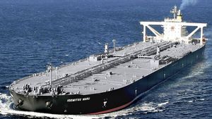 Un pétrolier japonais a franchi le détroit d'Ormuz, 41 navires sont toujours bloqués