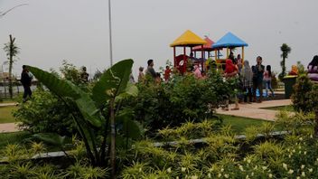 169 Taman di Surabaya Dilengkapi Fasilitas Bermain Anak