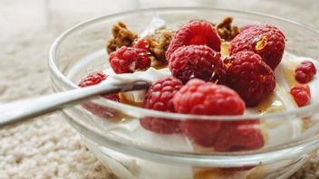 Want A Healthy Usus? Study Calls The Combination Of Yogurt With Honey Can Be The Best Way