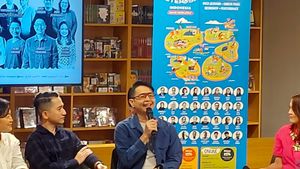 Ernest Prakasa Sebut Buku sebagai Alat Literasi Melawan Kebodohan