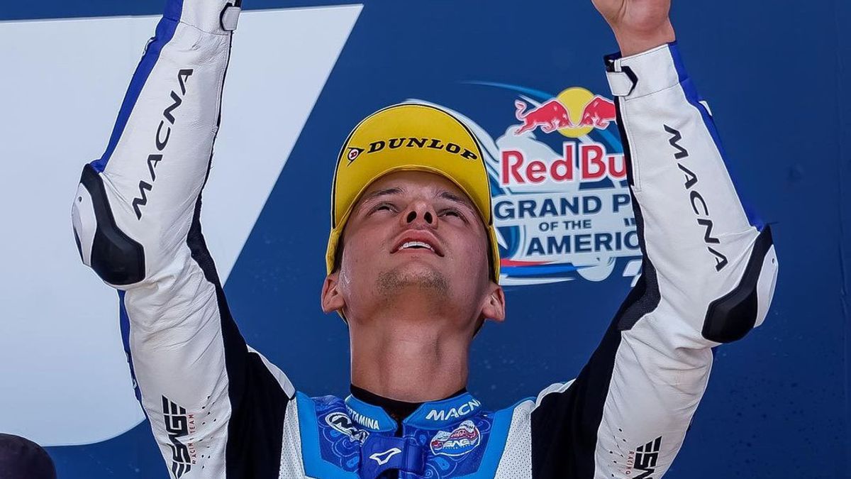 The Sad Story Behind The Spread Of The Indonesian Flag During The United States Moto2 Podium