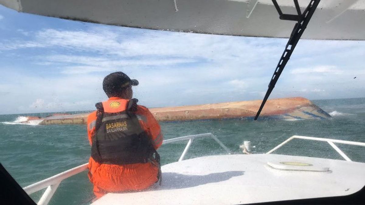 Basarnas Searches For 6 LCT Crews Drowning In South Kalimantan's Land And Sea Waters