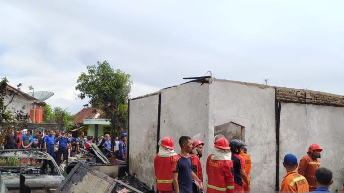 3Kg Gas Cylinder Leaks, Houses And Cars Of Residents In Bengkulu Burnt