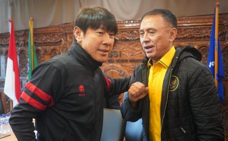 Ketum PSSI Iwan Bule Titip Pesan untuk Shin Tae-yong: Jangan Cepat Tinggalkan Timnas