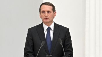 諜報部長は、西側がグルジアにロシアに対して第二戦線を開くよう説得していると言います