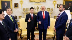 Terima Pemimpin Korsel, Presiden Trump Bilang Ingin Bertemu Kim Jong-un Tahun Ini