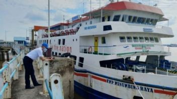 Cuaca Buruk, Pelabuhan Tanjung Api-Api-Tanjung Kalian Ditutup Sementara