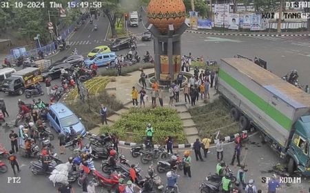 Kedua Kalinya, Polisi Olah TKP Kasus Truk Ugal-ugalan di Cipondoh Tangerang