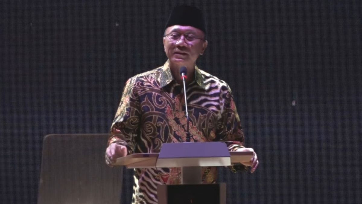祖基夫利·哈桑：让印尼成为一个宗教国家是一种过时的思想