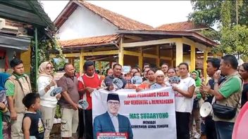 Fishermen And Fish Pedangang In Batang Support Sudaryono In Central Java Gubernatorial Election