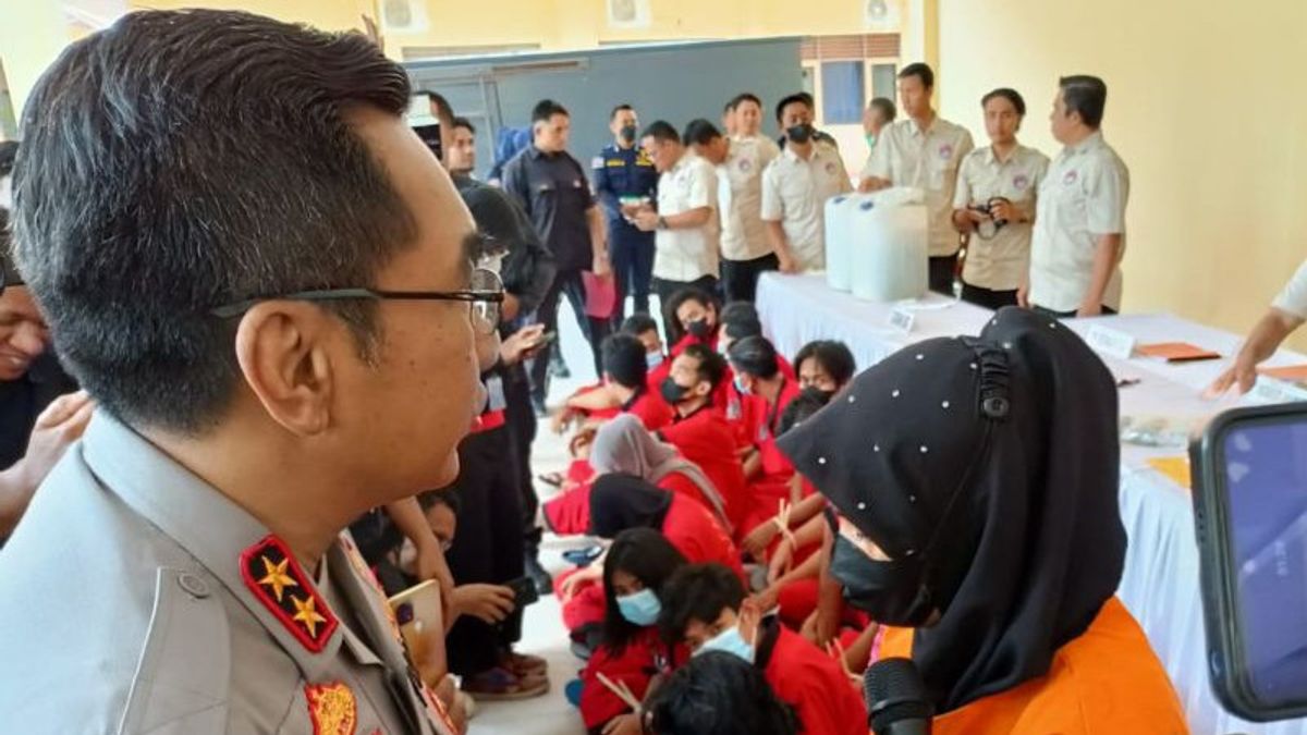 Terdesak Kebutuhan 4 Anaknya, Ibu Asal Aceh Nekat Selundupkan 9,5 Kg Ganja ke Lombok