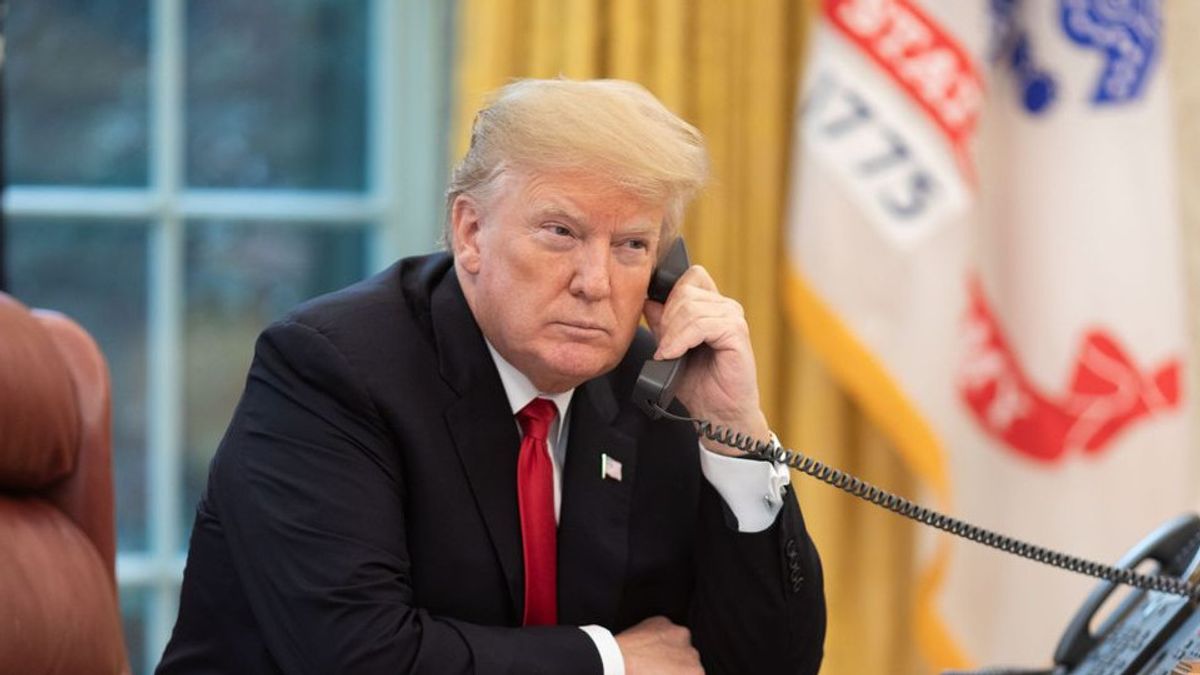 ترامب البعوض! بي بي سي مهددة بمقاضاة ما يصل إلى 83 تريليون روبية