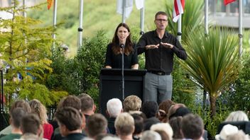 خطاب في يومه الأخير كرئيس وزراء لنيوزيلندا ، جاسيندا أرديرن: شكرا لك على أكبر حقوق خاصة في حياتي