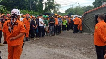 796 SAR Team Personnel Were Deployed To 12 Sub-districts Search 151 People Who Reported Missing After The Cianjur Earthquake