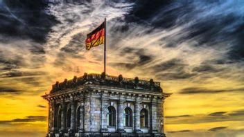 Asosiasi Kreatif Jerman Minta Uni Eropa Tingkatkan Aturan AI untuk Melindungi Hak Cipta dari ChatGPT