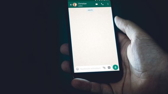 Ini Cara Menyalin Nomor Ponsel Rekan Anda di Grup WA 