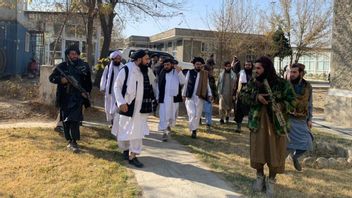 Viral Video Mantan Pejabat Militer Afghanistan Dipukuli Pasukannya, Taliban: Pelaku Sudah Ditangkap