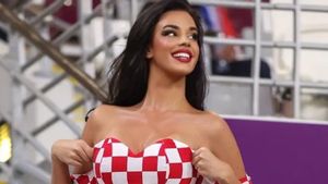 Model Seksi Kroasia Ivana Knoll Bilang Qatar Izinkan Dirinya Kenakan Apapun yang Dia Mau