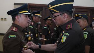 11 رئيس مكتب المدعي العام في جاوة الوسطى تم استبدالهم قبل الانتخابات الإقليمية