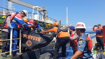 15 Crew Of Burned Tanker Ships In Bali Waters Treated In A Number Of Hospitals