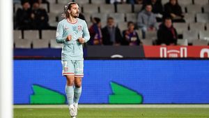 Atletico Madrid Updates Antoine Griezmann's Contract Until 2027