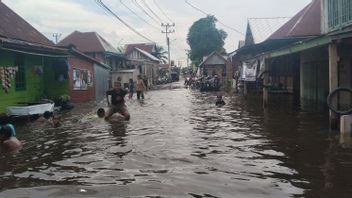 Sungai Musi Meluap, résidents de Keramasan Palembang Inondations