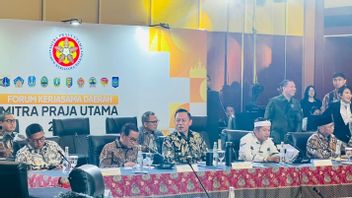 In Front Of Dedi Mulyadi, Pramono Pamer Will Add 5 New Transjabodetabek Routes