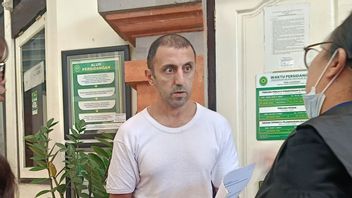 : vol de télévision à Kuta Bali, une amérindienne condamnée à sept mois de prison