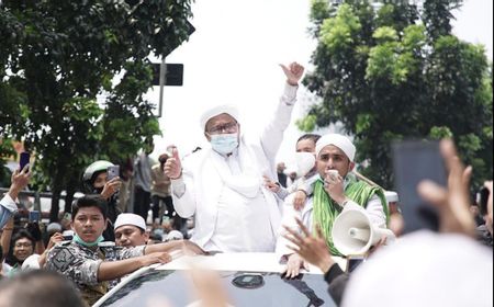 Rizieq Shihab Tanya ke Ahli di Sidang Petamburan: Kenapa WN India Dibiarkan Masuk Tapi Mudik Dilarang?