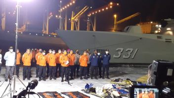 سريويجايا الجوية SJ-182 ريال تحديث العملية: 65 أكياس الجسم، 10 أكياس حطام الطائرة وجدت اليوم