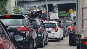 Harga BBM Dinaikan Tapi Jakarta Masih Macet