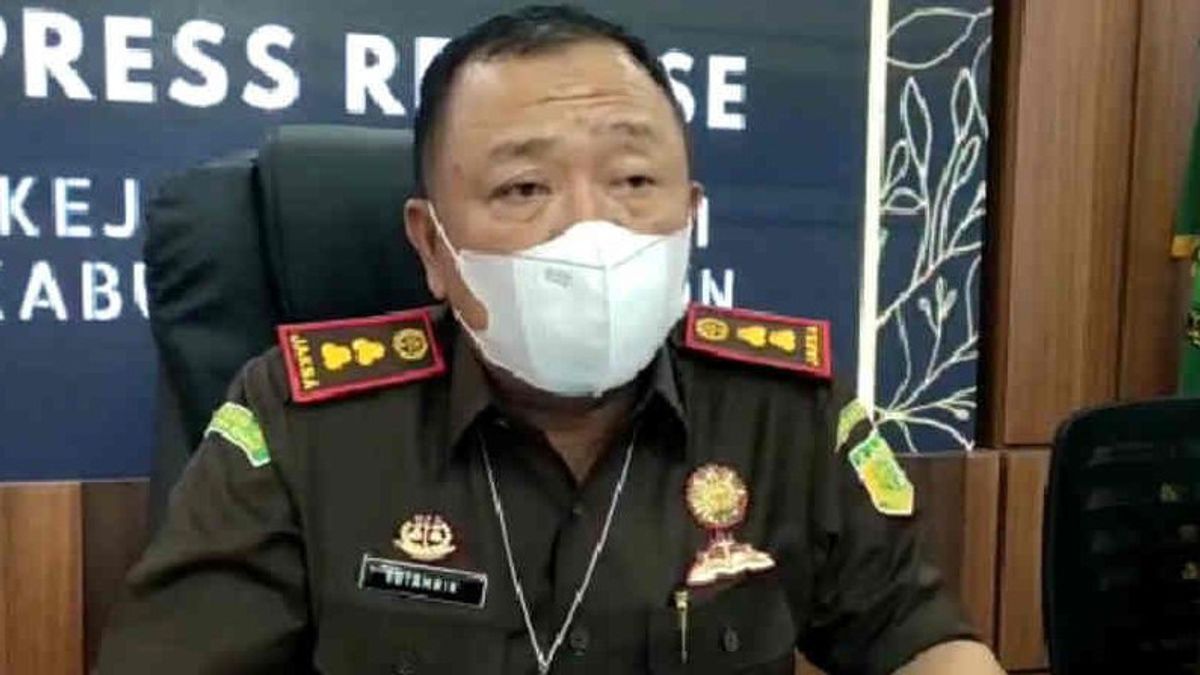 State Prosecution Arrests Two ASNs Who Corrupt Hundreds Of Millions In Cirebon
