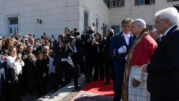 教皇向加沙派遣抗生素,同时援助进入