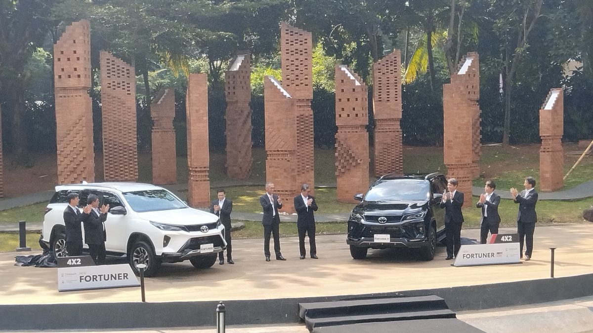 Toyota New Fortuner sort officiellement en Indonésie, apparence plus sporty