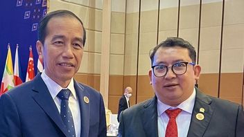 Fadli Zon Tegaskan Jokowi 无法在今天的纪念日,2018年12月31日,在纪念日中抵抗罗兴亚族和维吾尔族