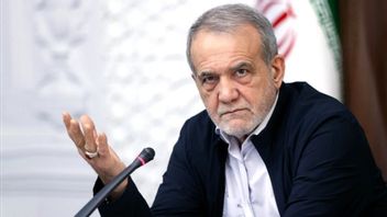 ईरान के राष्ट्रपति ने शांतिपूर्ण समाधान के लिए एक कदम के रूप में अमेरिका के साथ बातचीत की प्रशंसा की