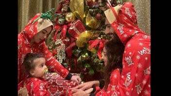 Say Merry Christmas, Social Media Mohamed Salah Floods Commentaires