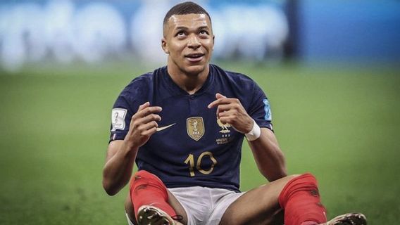 Prancis Vs Argentina, Mbappe Kisahkan Trofi Piala Dunia Pertamanya: Mainan Plastik Seharga Rp33 Ribu