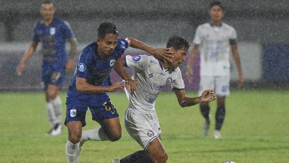  LIB Exhorte Les Joueurs à Garder Les Prokes Serrés Après 5 Joueurs D’Arema FC Positifs à La COVID-19