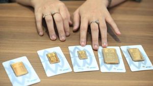انخفض سعر الذهب في Antam إلى 24000 روبية إلى 2.765 مليون روبية لكل غرام.