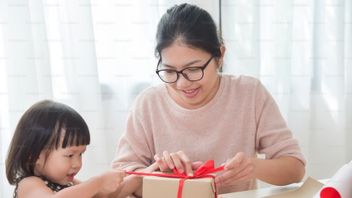 Hati-hati, Konsisten Memberikan Hadiah kepada Anak Bisa Menjadi Jebakan