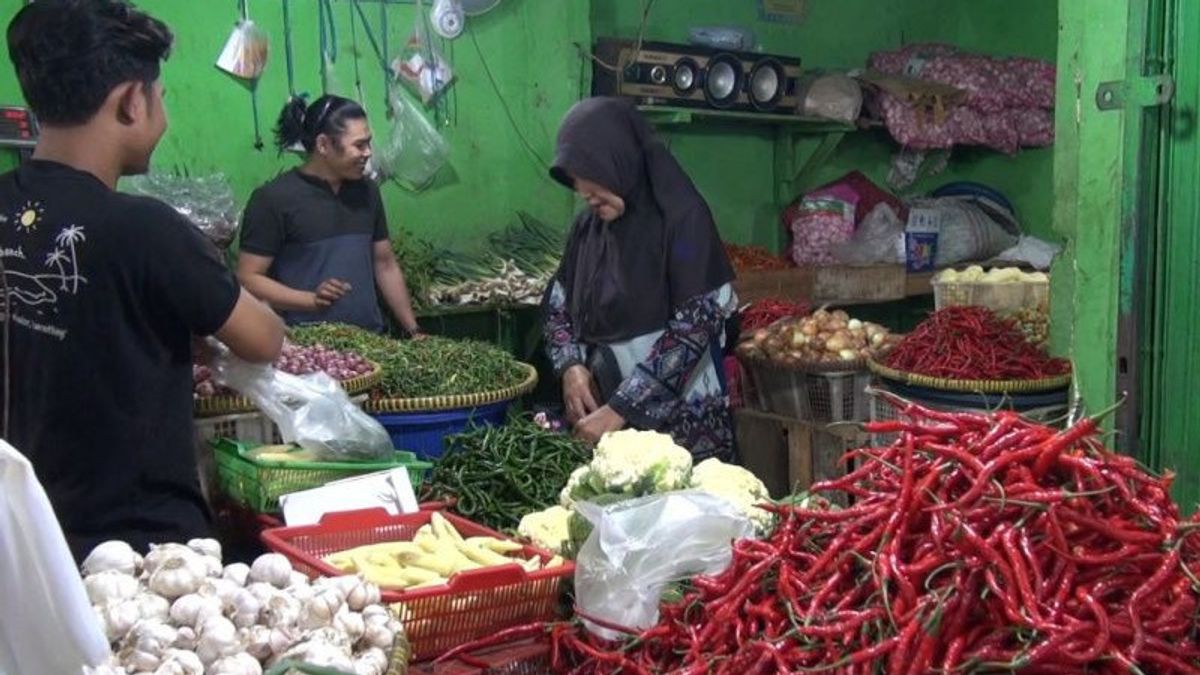 天气因素，辣椒在明古鲁的价格从每公斤IDR 40，000飙升至每公斤IDR 60，000