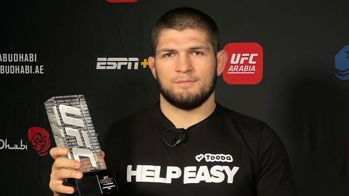 Khabib Nurmagomedov Mempermasalahkan "Ring Girl", Legenda UFC Angkat Bicara