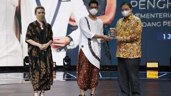 Sinetron Ikatan Cinta Production Conglomérat Hary Tanoesoedibjo Reconnu Pour Relancer L’économie Créative, C’est La Preuve
