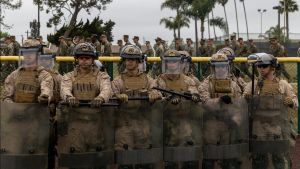 Menhan AS Perintahkan Penarikan 2.000 Personel Garda Nasional dari Los Angeles