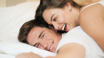 Agar Pernikahan Lebih Bahagia, Lakukan 7 Kebiasaan ini Sebelum Tidur